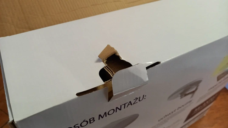 foto4-ANT07-outlet.jpg
